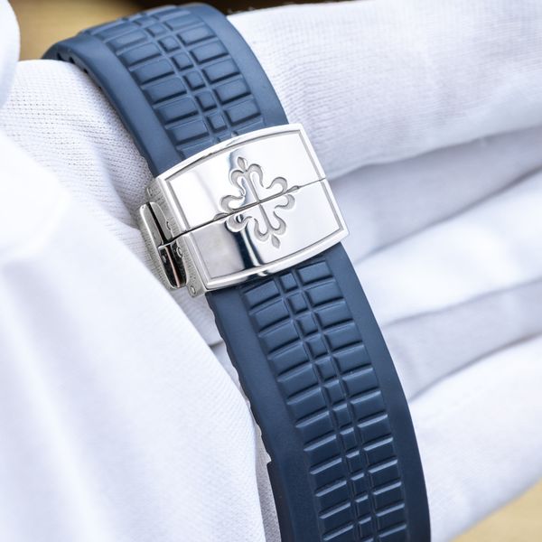 Patek Philippe Aquanaut 5168G-001